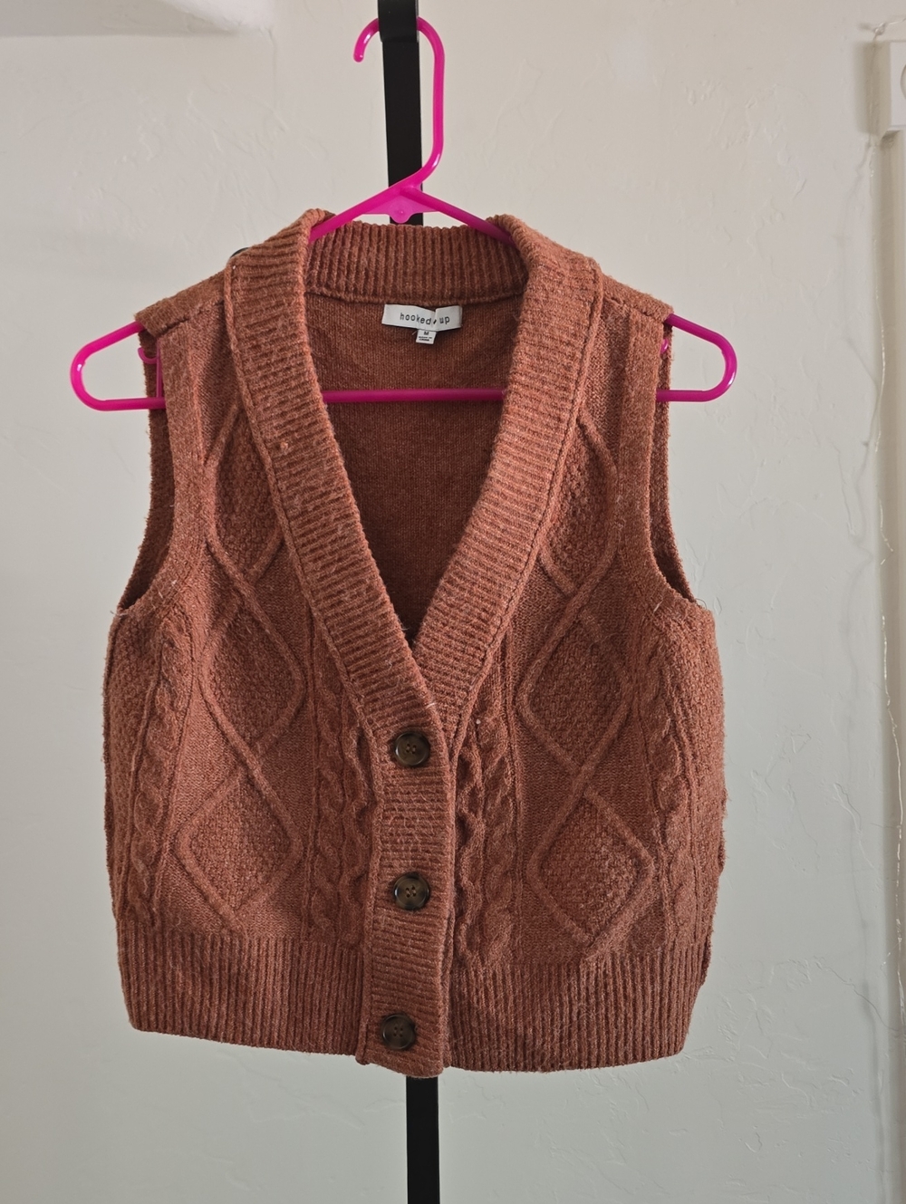 Hooked Up by IOT Rust Cable-Knit Button Front Vest